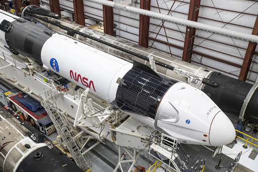 Nasa awards Musk's SpaceX a $2.9 billion moon lander contract